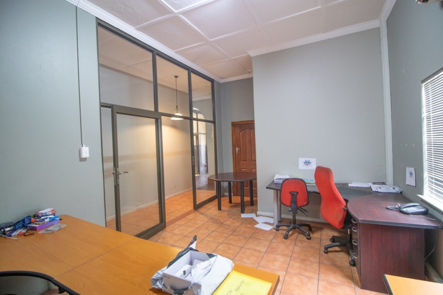 Commercial Property for Sale in Southernwood Eastern Cape